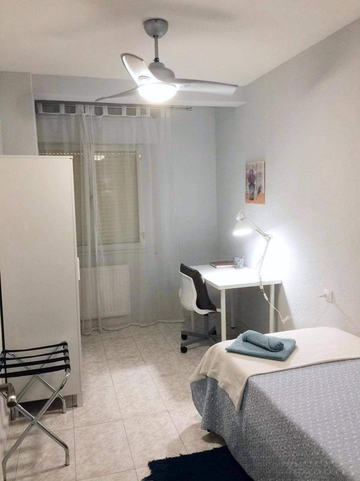 Amplio Piso A 10 Min De Salamanca By Bebalmy 산타마리타데토르메스 외부 사진