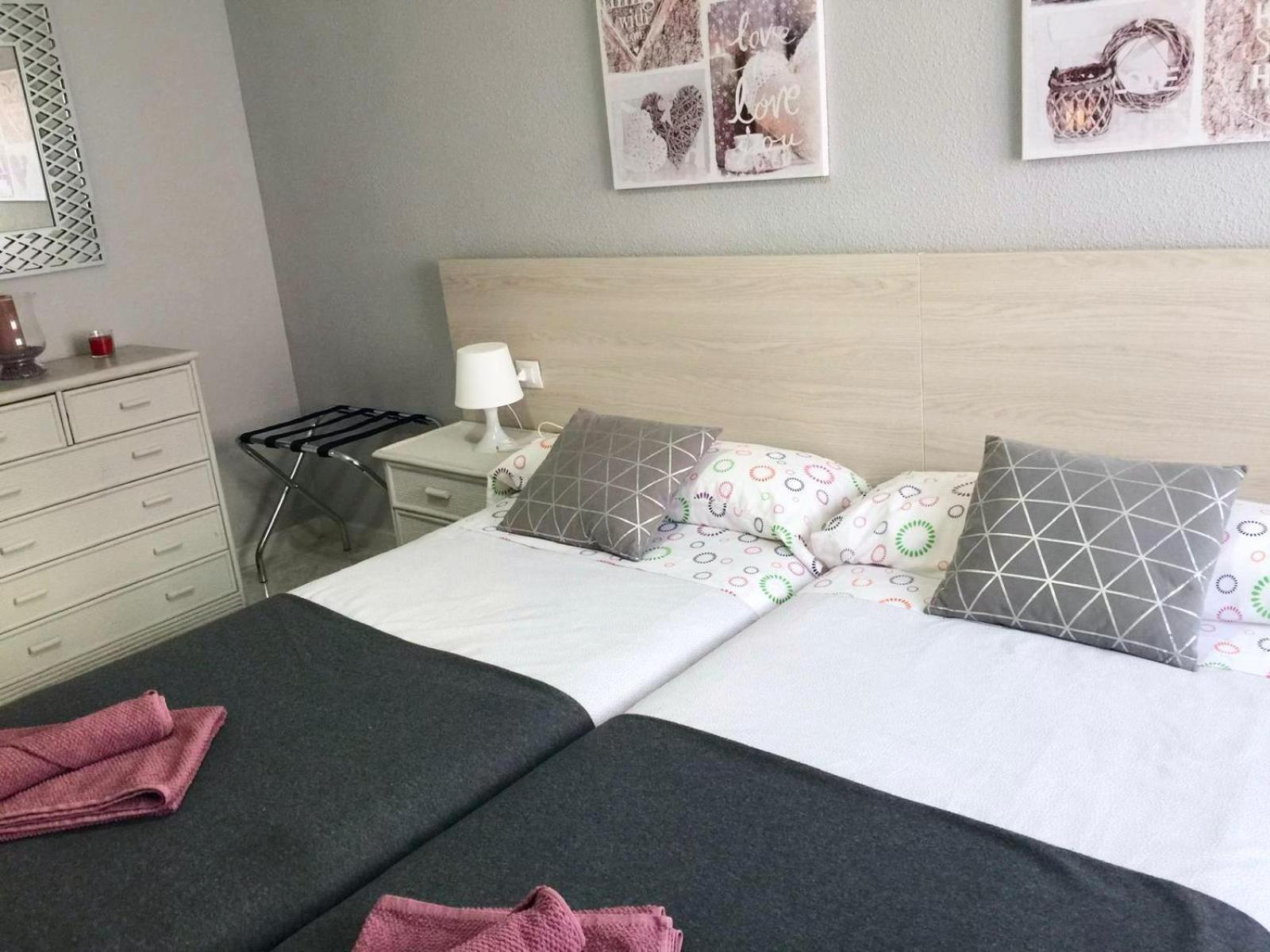 Amplio Piso A 10 Min De Salamanca By Bebalmy 산타마리타데토르메스 외부 사진